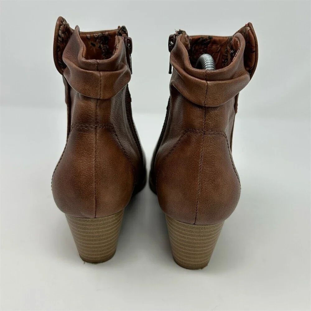 BareTraps Womens Brown Ankle Booties Block Heel Side Zip Slouch Cuff Size 7.5